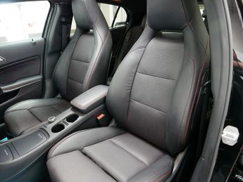 Mercedes-Benz GLA GLA220d AMG Line