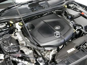 Mercedes-Benz GLA GLA220d AMG Line