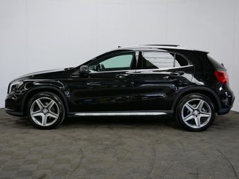 Mercedes-Benz GLA GLA220d AMG Line