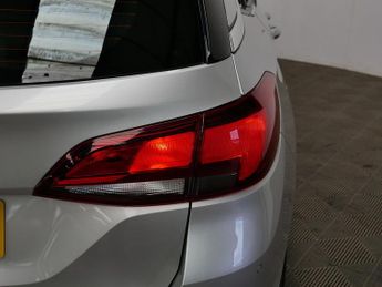 Vauxhall Astra i Turbo Elite Nav