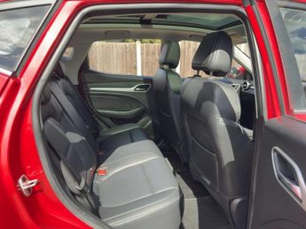 MG MG ZS Exclusive