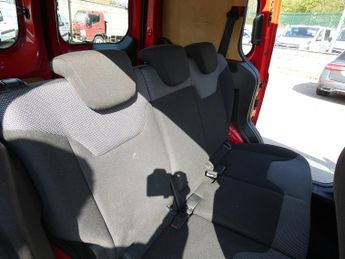 Ford Transit Courier TDCi Base