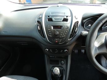 Ford Transit Courier TDCi Base