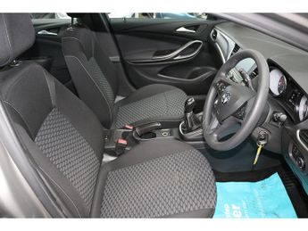 Vauxhall Astra CDTi ecoFLEX Design