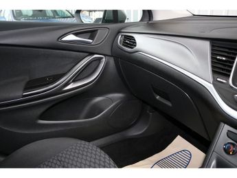 Vauxhall Astra CDTi ecoFLEX Design