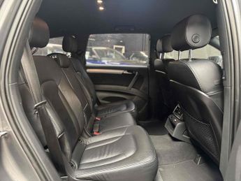 Audi Q7 TDI V6 S line Plus