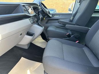 Volkswagen Transporter BiTDI T32 Highline