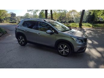 Peugeot 2008 BlueHDi Allure