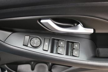 Hyundai i30 CRDi Blue Drive SE