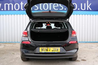 Hyundai i30 CRDi Blue Drive SE