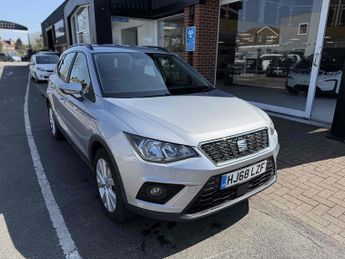 SEAT Arona TSI SE Technology