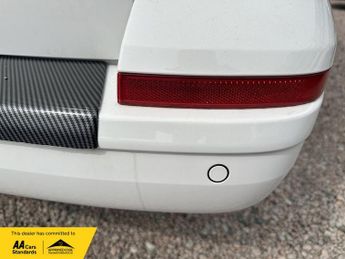 Volkswagen Transporter BiTDI T32 Highline