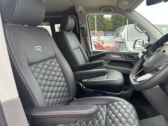 Volkswagen Transporter BiTDI T32 Highline