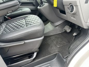 Volkswagen Transporter BiTDI T32 Highline