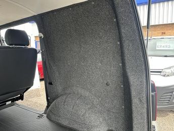 Volkswagen Transporter BiTDI T32 Highline