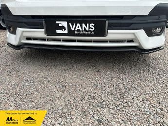 Volkswagen Transporter BiTDI T32 Highline