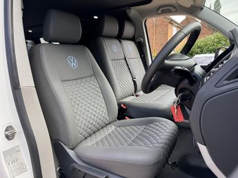 Volkswagen Transporter T6 T30 SWB 102