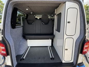 Volkswagen Transporter T6 T30 102 LWB