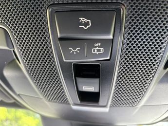 Mercedes-Benz Cla Cla 180 Amg Sport