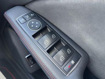 Mercedes-Benz Cla Cla 180 Amg Sport