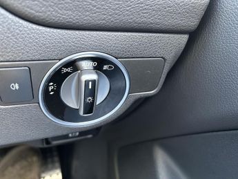 Mercedes-Benz Cla Cla 180 Amg Sport