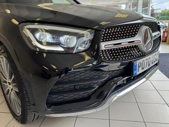 Mercedes-Benz GLC GLC220d AMG Line