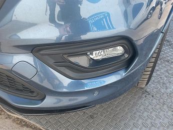 Ford Tourneo Custom L1 320 EcoBlue Sport 8 Seat Automatic