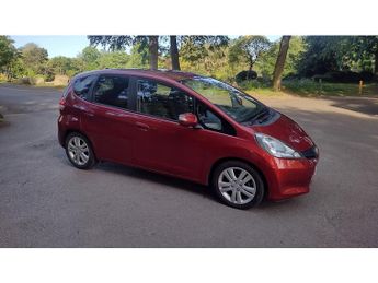Honda Jazz i-VTEC ES Plus