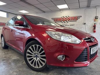 Ford Focus T EcoBoost Titanium X