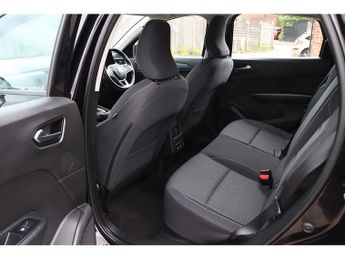 Renault Arkana E-TECH Iconic
