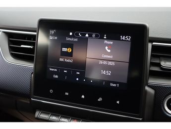 Renault Arkana E-TECH Iconic