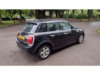 MINI Hatch Cooper Classic