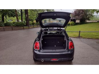 MINI Hatch Cooper Classic