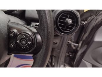 MINI Hatch Cooper Classic