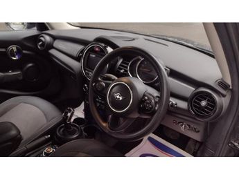 MINI Hatch Cooper Classic