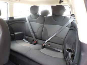 MINI Clubman Cooper D