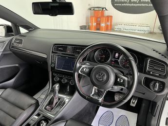 Volkswagen Golf TSI BlueMotion Tech GTI
