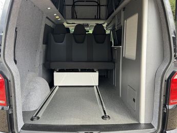 Volkswagen Transporter T6 T32 150 4 Motion SWB