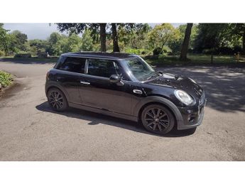 MINI Hatch Cooper