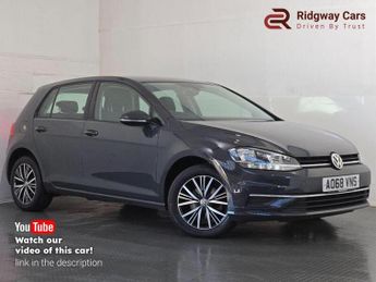 Volkswagen Golf TSI SE