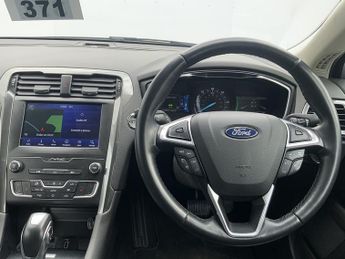 Ford Mondeo TiVCT Titanium Edition