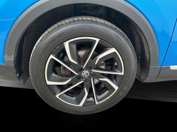 MG MG ZS T-GDI Exclusive