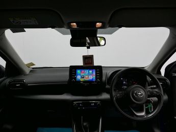Toyota Yaris VVT-h Icon