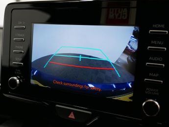 Toyota Yaris VVT-h Icon