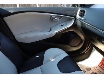 Volvo V40 Cross Country T3 Pro