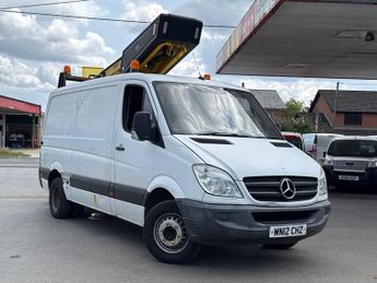 Mercedes Sprinter 2.2 513 CDi Panel Van 4dr Diesel Manual RWD L2 (129 bhp)