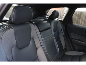 Volvo XC60 h T8 Twin Engine R-Design