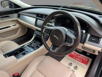 Jaguar XF i Prestige