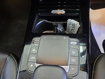 Mercedes-Benz CLA CLA250e AMG Line