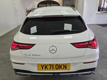 Mercedes-Benz CLA CLA250e AMG Line